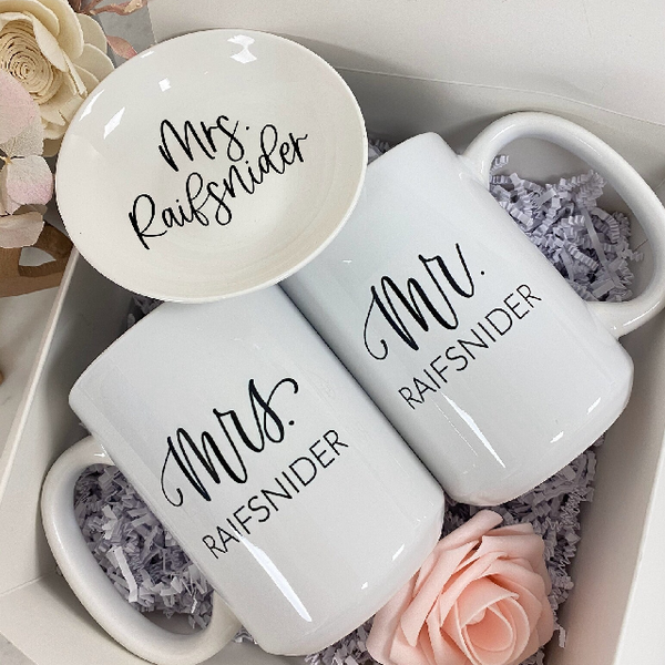 Couples gift box- mr and mrs mugs engagement gift box set- his and hers bride and groom wifey and hubby wedding day gift idea mrs ring dish