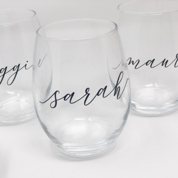 Personalized bridesmaid wine glasses- wine glass with name- bridesmaid proposal gift- gift for bridal party wine- wedding bride wine glass-