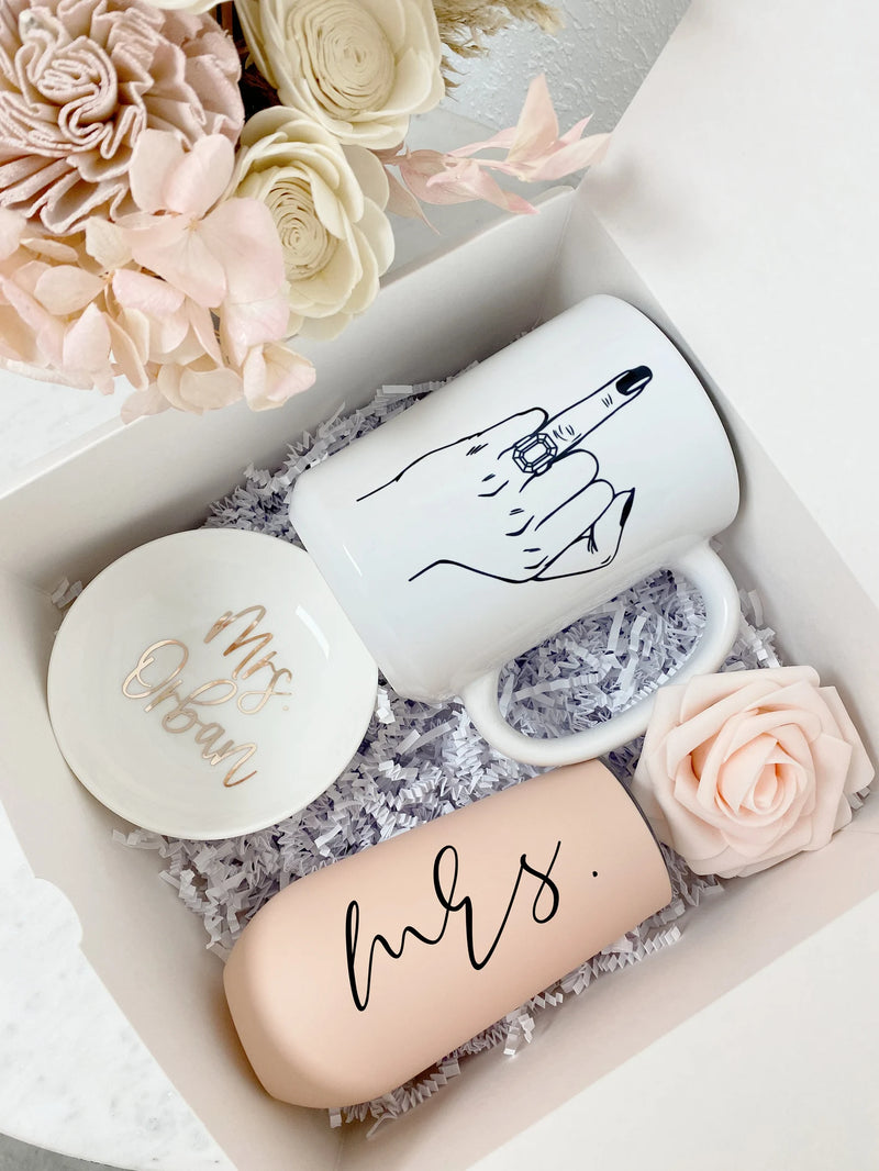 Future mrs gift box- bride gifts- bridal shower gifts- personalized wifey gift- wedding ring finger mug- bride gift box engagement box idea