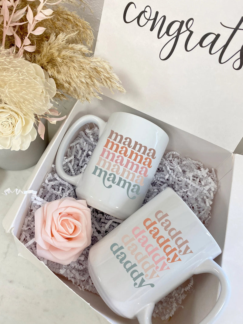 Mommy daddy parents gift box set- retro mom dad mugs set- gift box for parents to be- baby shower idea- baby announcement pregnancy baby