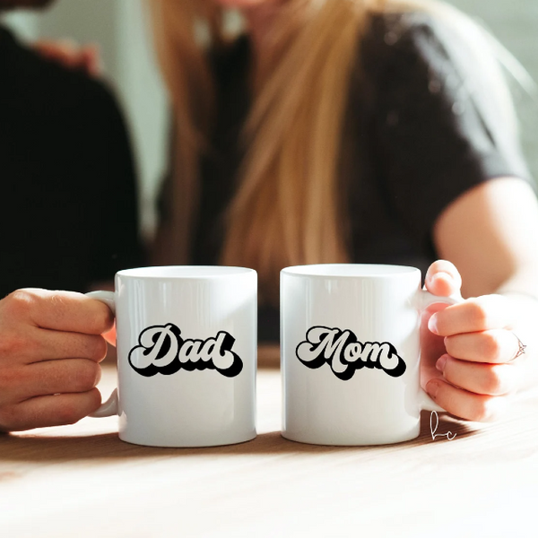 Retro mom and dad mugs parents gift box set- mommy daddy mugs- gift box for parents to be- baby shower idea- baby announcement pregnancy reveal